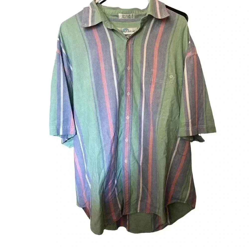 WORLD ISLAND SIZE XL MUILT COLOR WITH SHORT SLEEVES